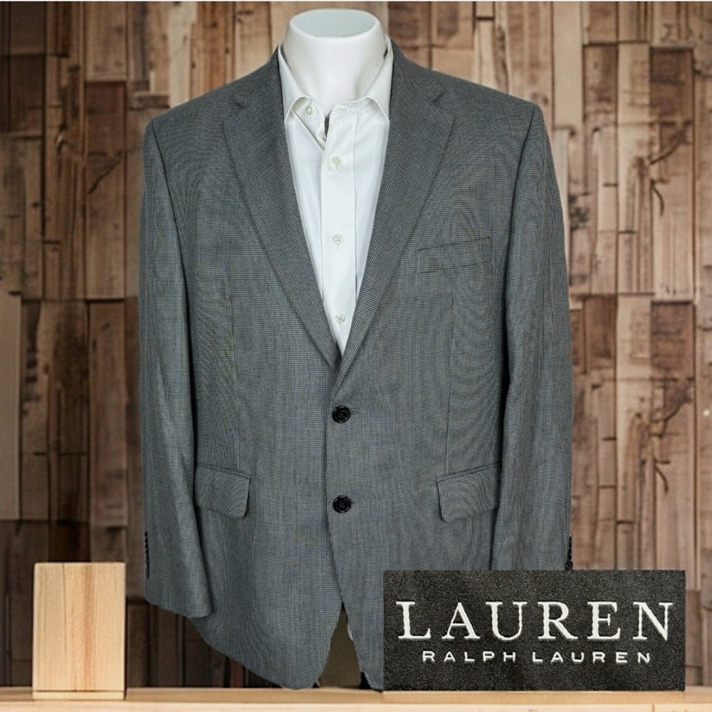 Ralph Lauren Gray Sport Coat with Modern Tailoring